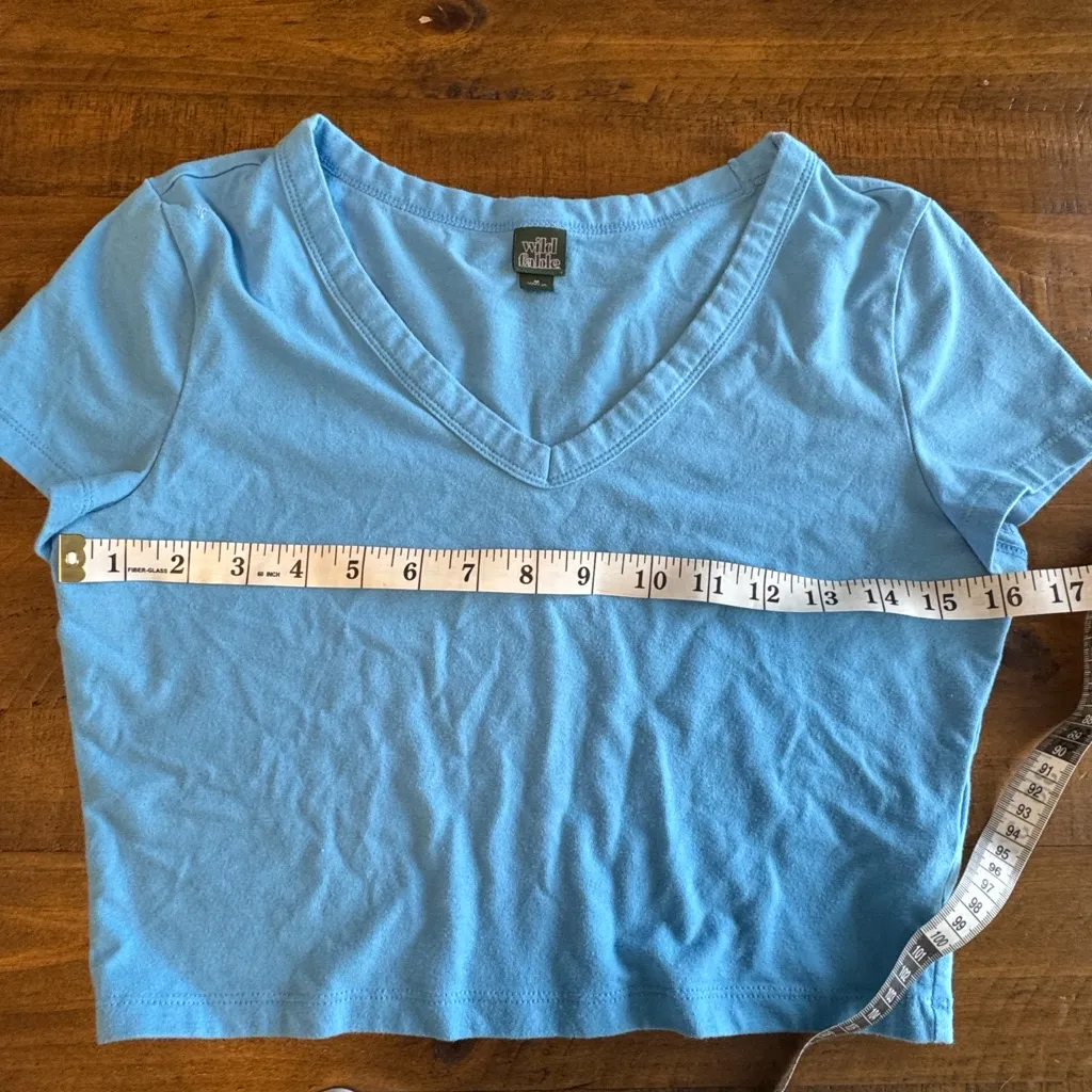 Wild Fable Blue Cropped V Neck Tee⭐️ - Image 3