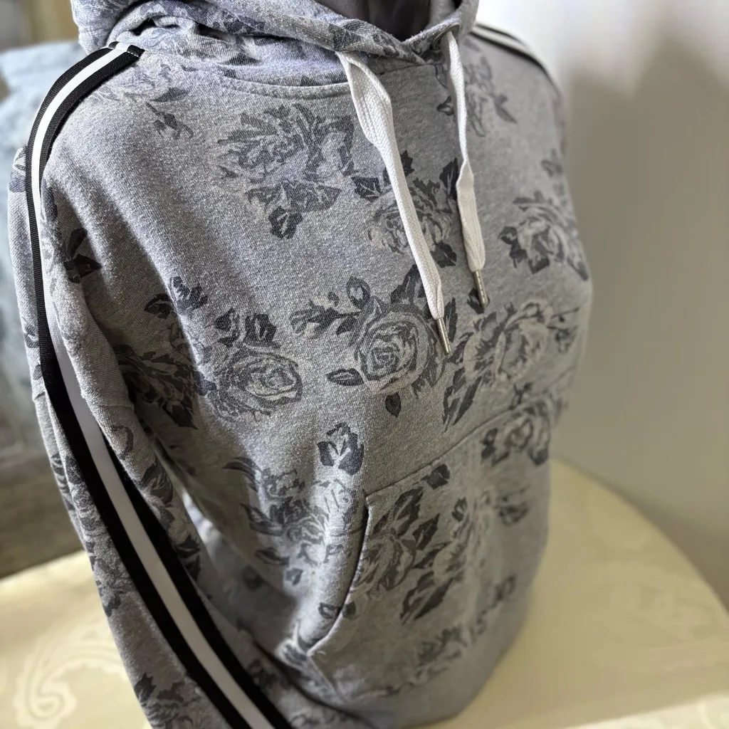 Calvin Klein Gray Performance Top - Image 2