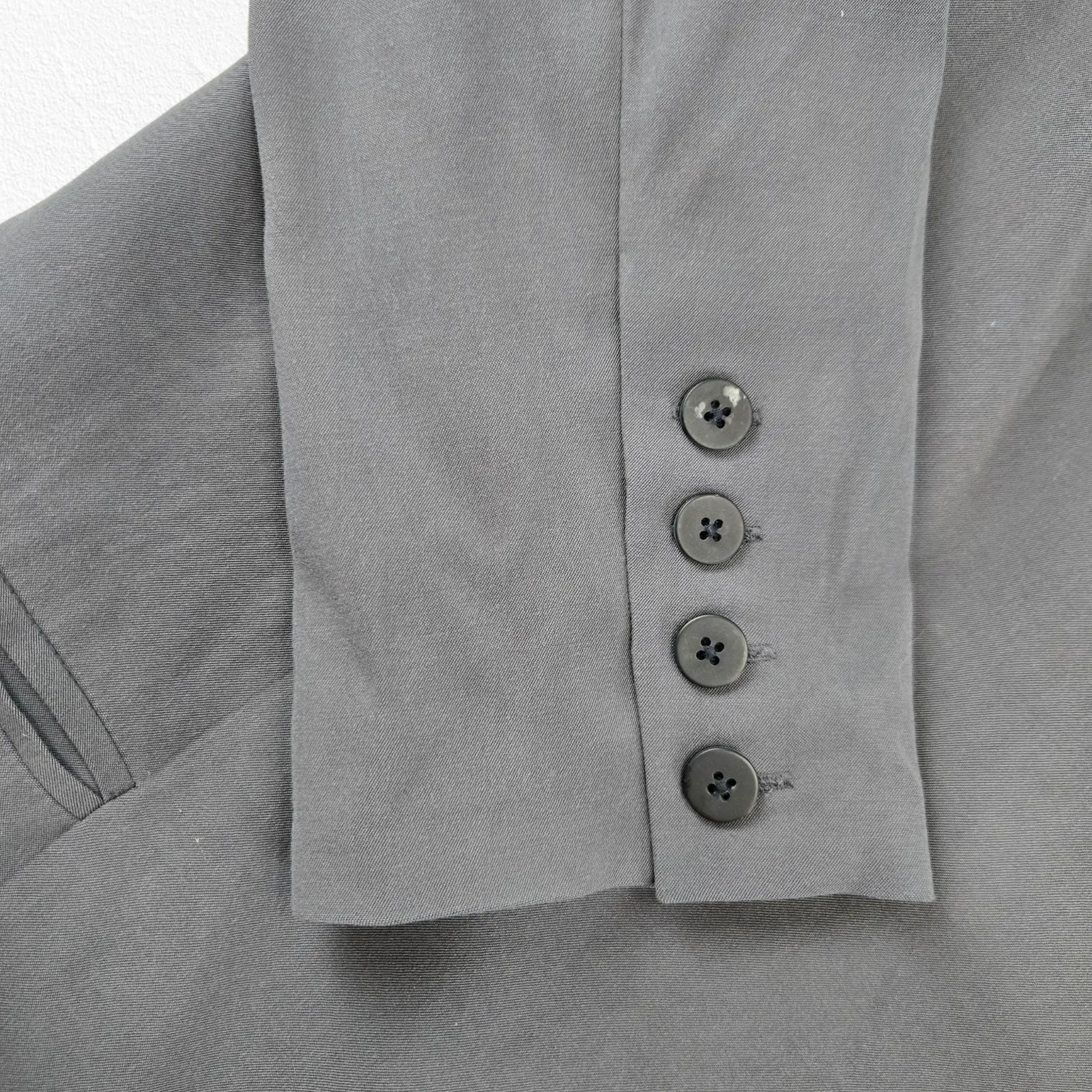 Universal Standard Gray Long Blazer Coat Modern Minimalist Workwear Size Small - Image 3