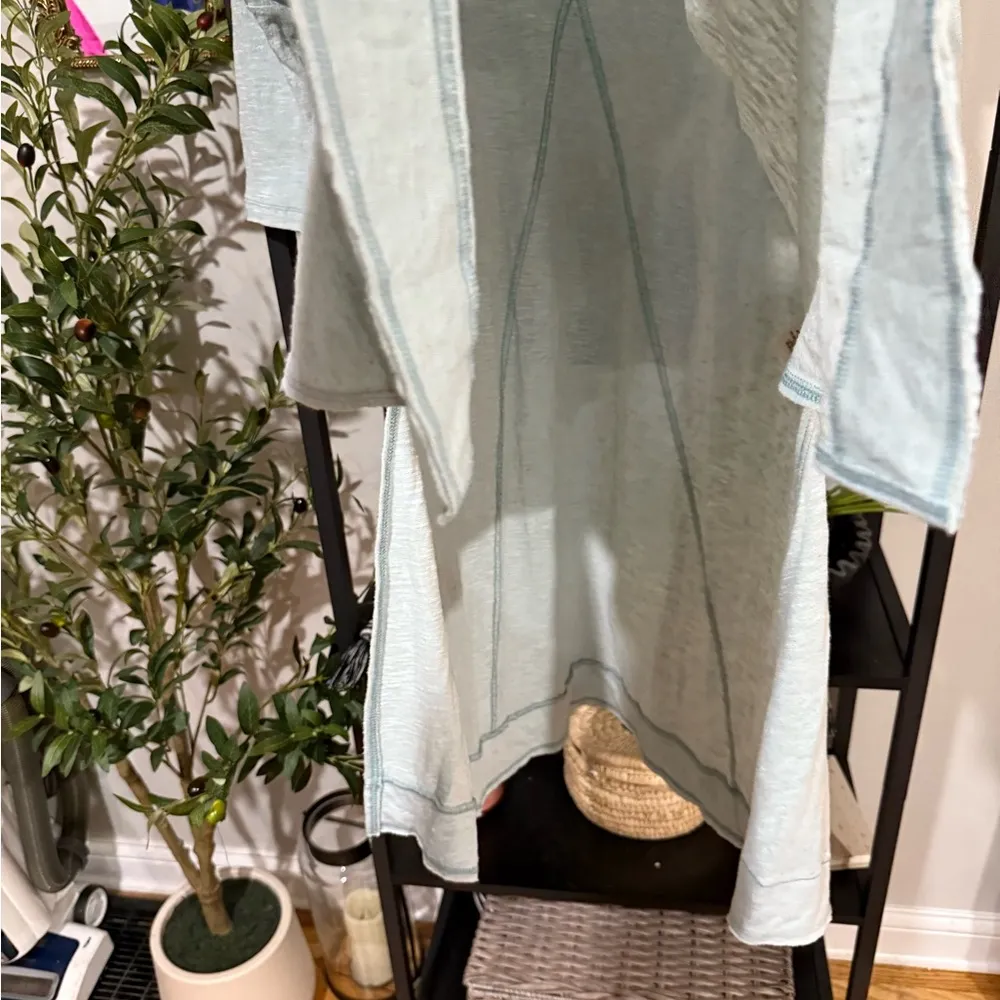 We The Free Sky Blue Short Sleeve Top size small oversized - Image 4