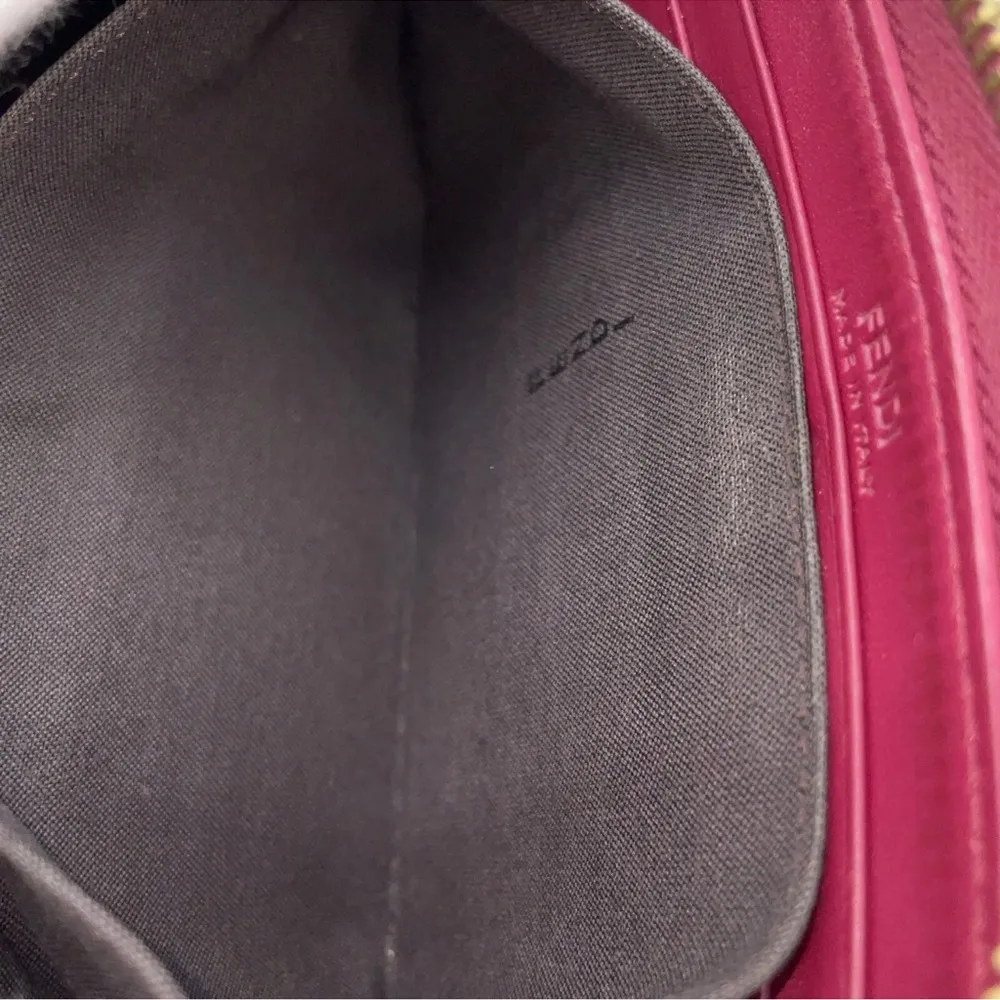 Fendi Pequin zip around wallet FULL inclusion - Image 7