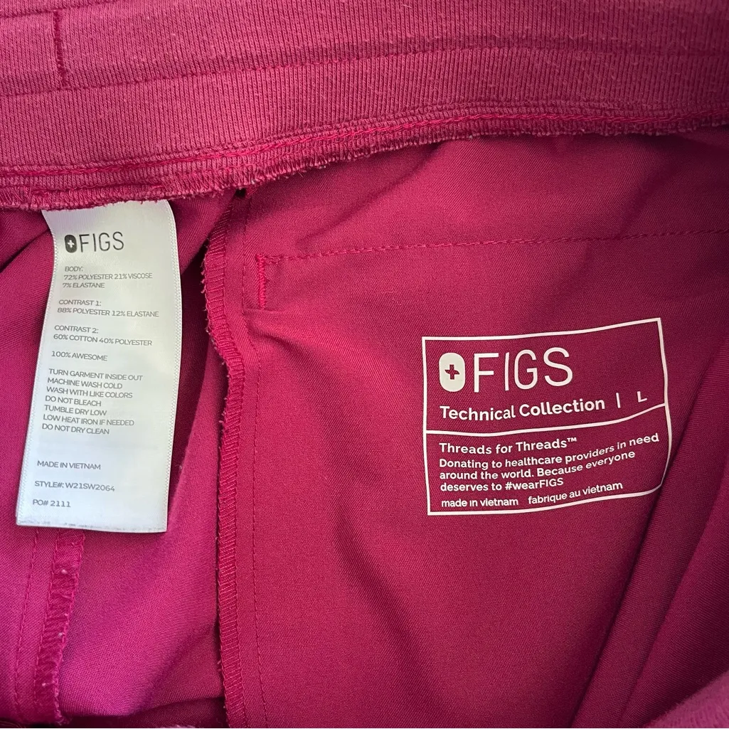 Figs Nepal Skinny Joggers Scrub Pants in Dark Magenta Size Large - Image 5