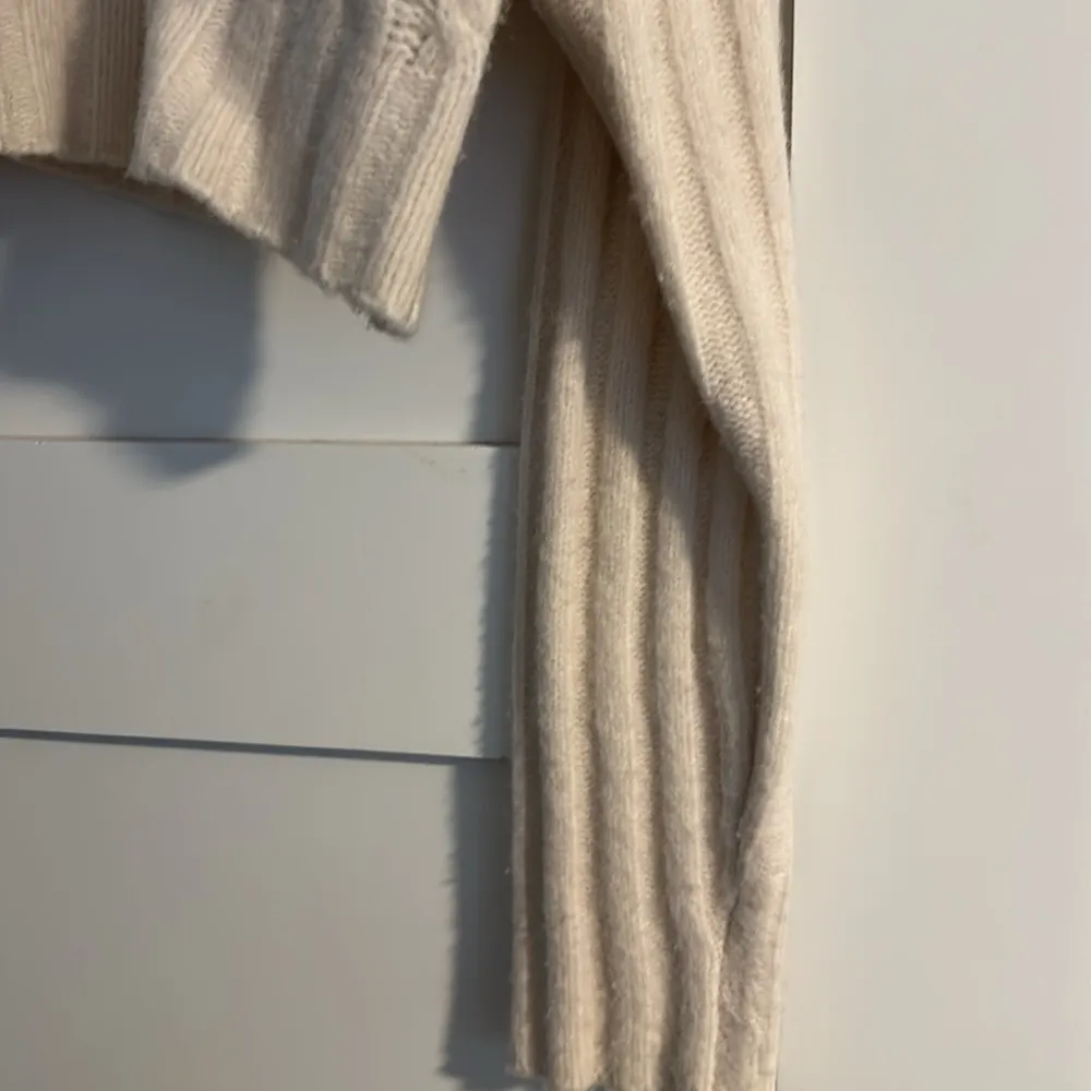 ALLSAINTS Cozy Cream Turtleneck Sweater - Image 2