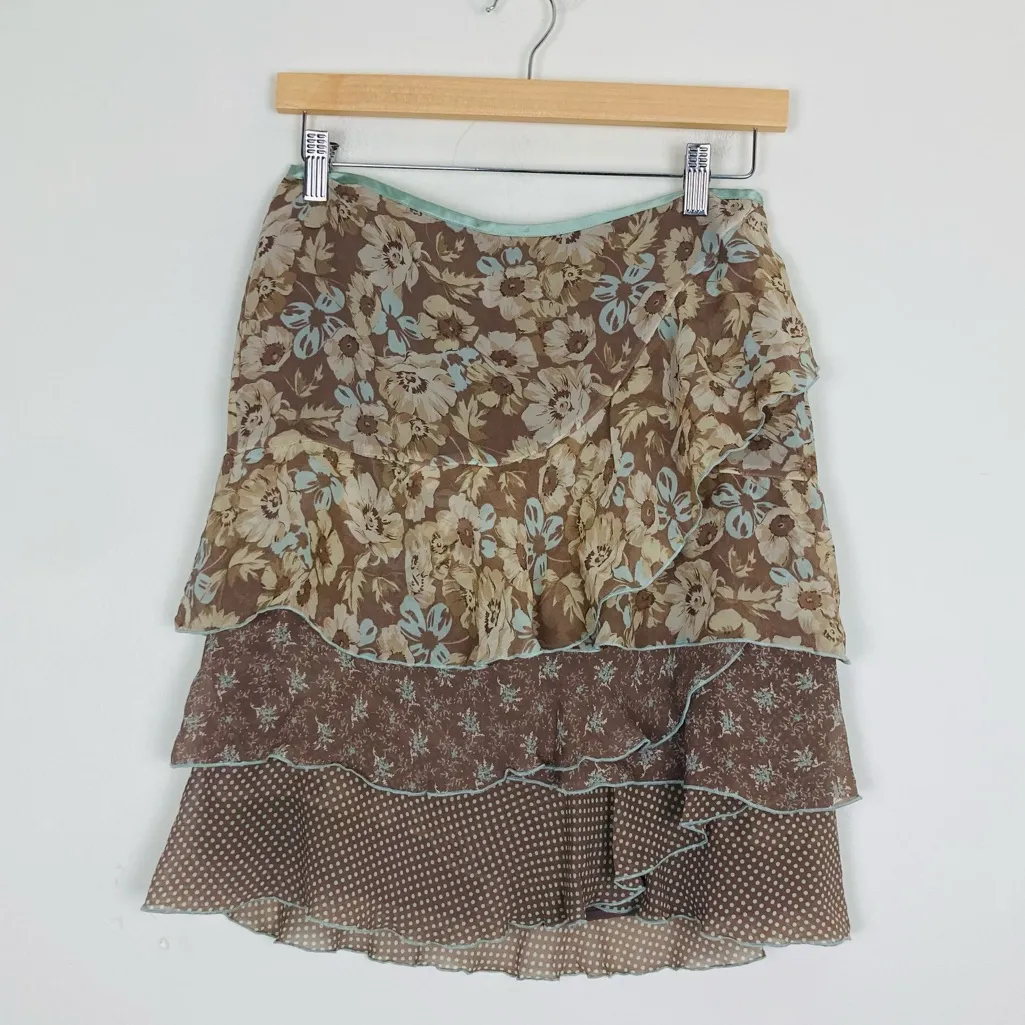 Vintage Y2K silk brown, cream and blue mixed print tiered knee length skirt. 0. - Image 2