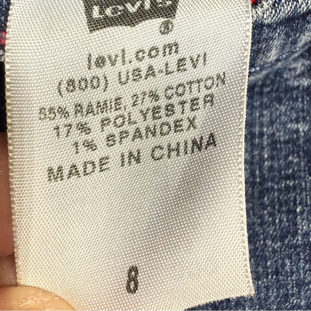 Vintage Levi's High Rise Large Pockets Blue Denim Shorts Size 8 - Image 8