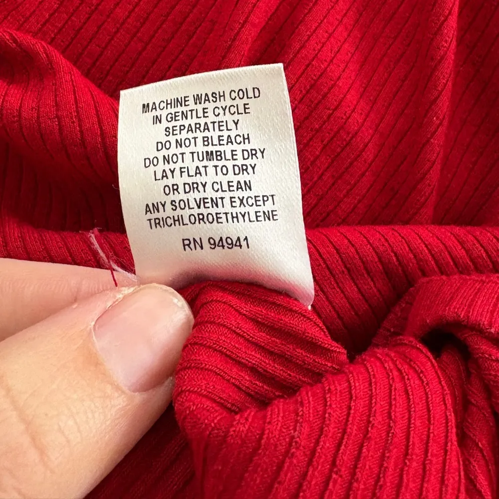 Intermix Ivy Ruffle Tank Red Y2K Boho Style - Image 5