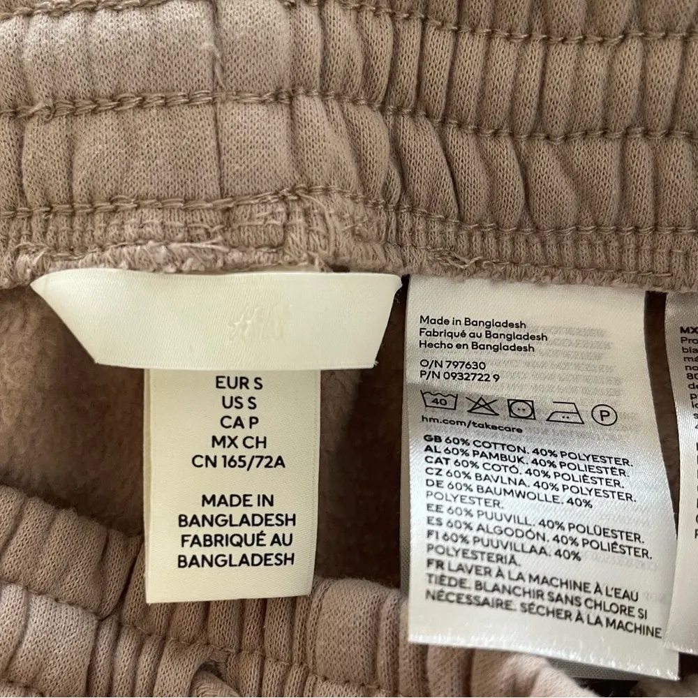 Women’s H & M DIVIDED tan cotton blend sweatpant joggers Small - Image 4