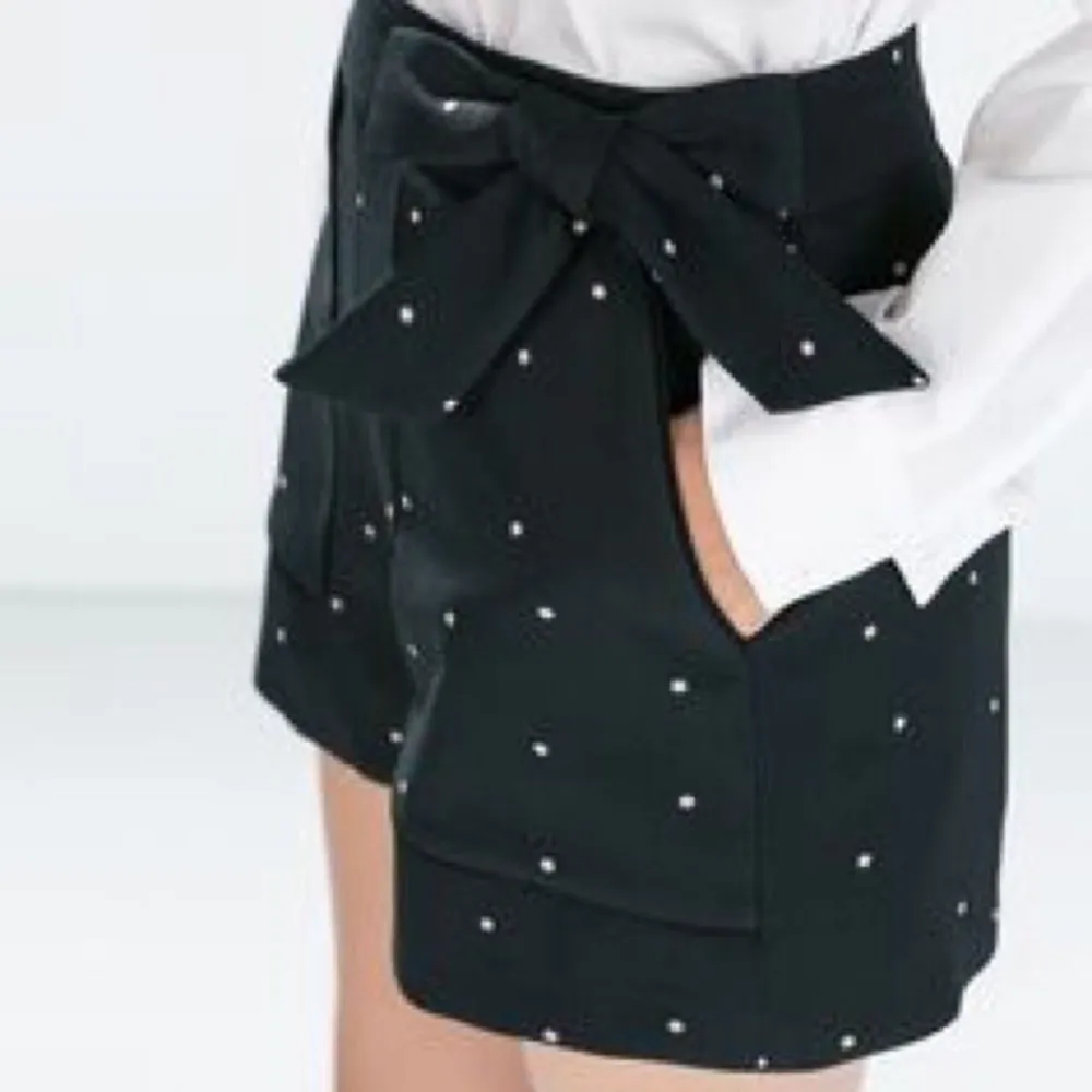 High Waisted Polka Dot Shorts - Image 3