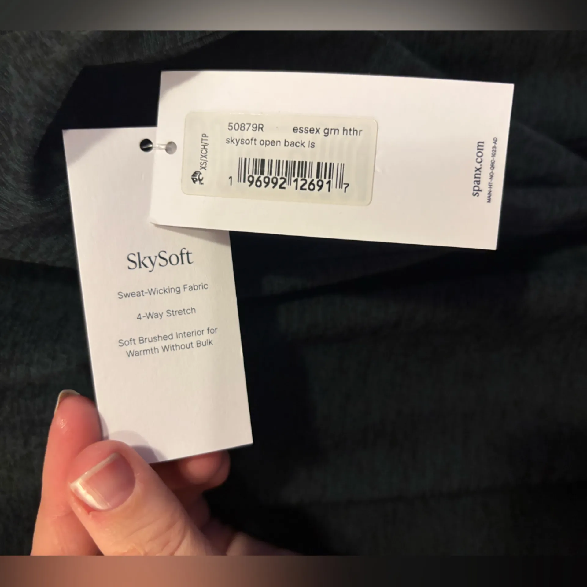 Spanx NWT  Skysoft Open Back long sleeve tee sz XS - Image 5