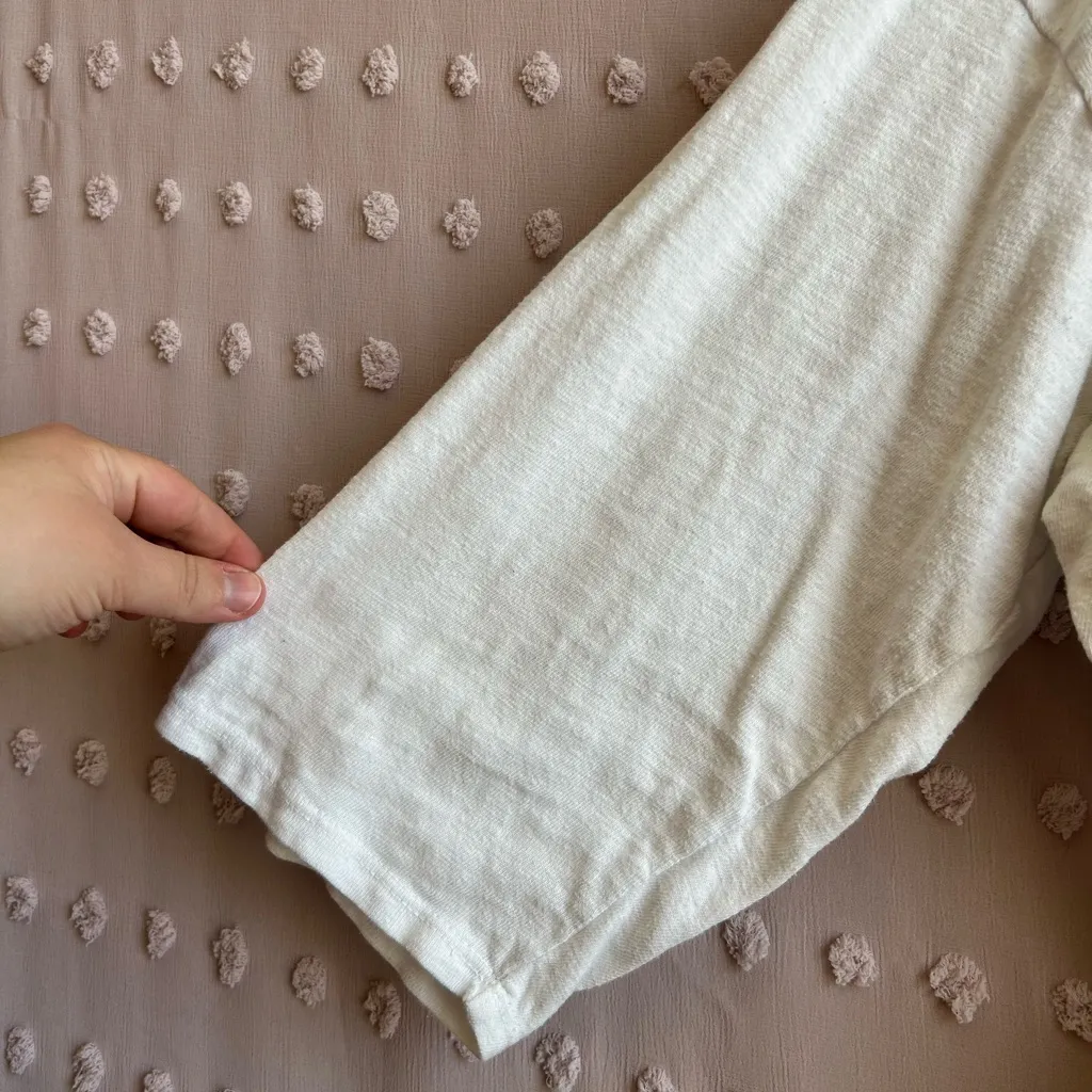 CP Shades  Oversized 3/4 Sleeve Front Pocket Tee Sz S White - Image 4