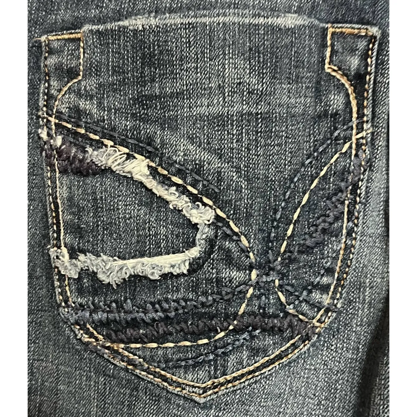 Maurices Women's Ripped Mid Rise Stretch Denim Jeans Size 18‎ - Image 3