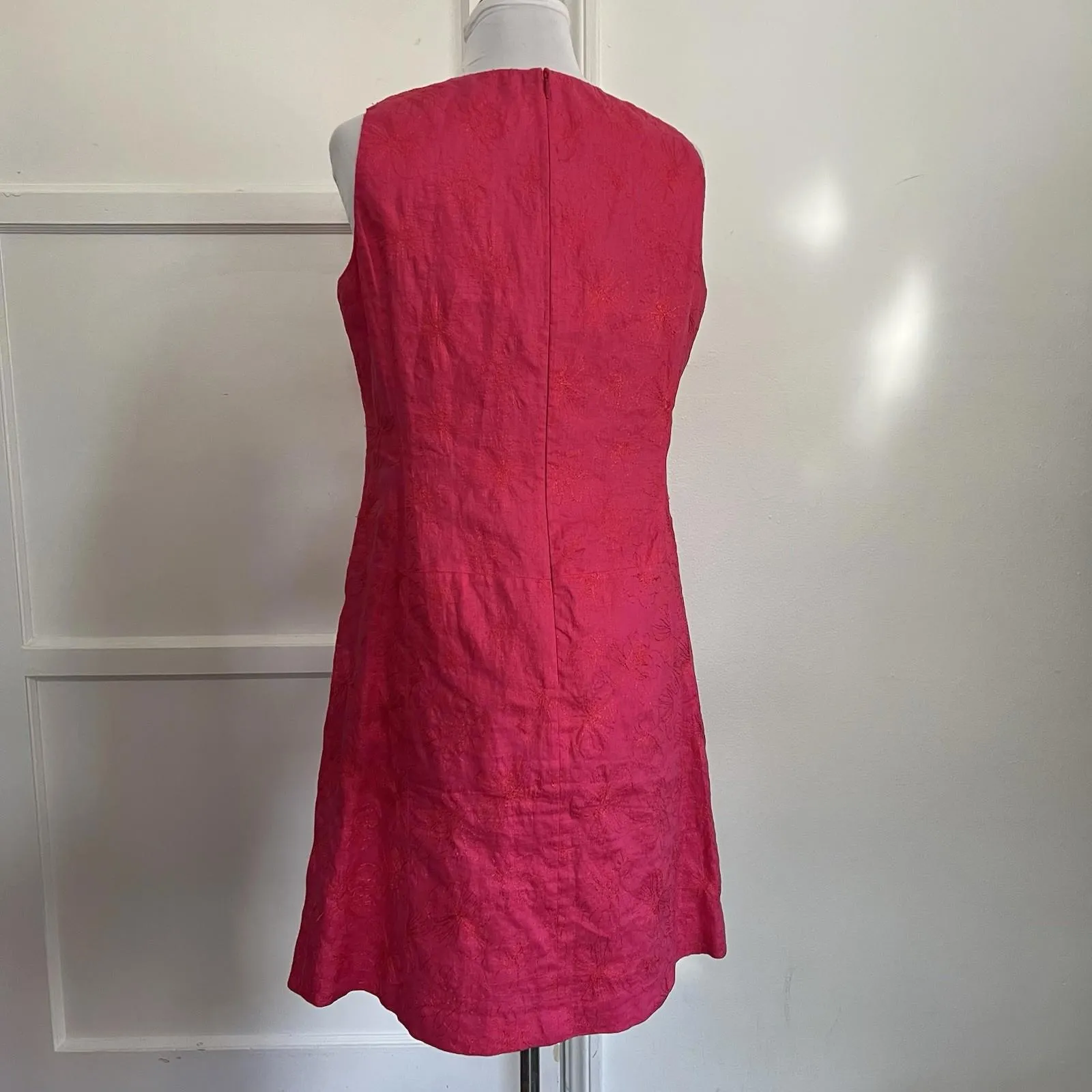 Jones New York Linen Dress Size 12 Pink Floral Embroidered Sleeveless Sheath - Image 4
