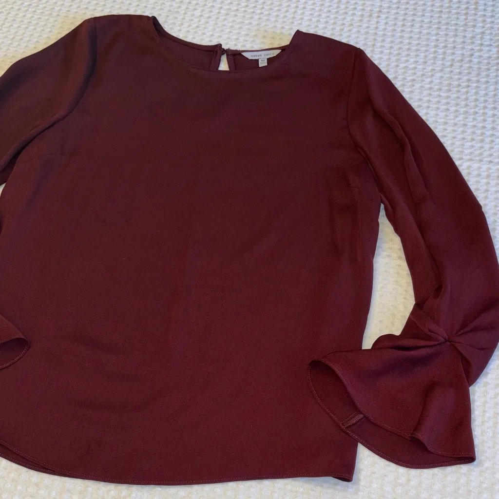 Naked Zebra M Burgundy Blouse Wine Red Round Jewel Neck Long Ruffle Sleeves - Image 4