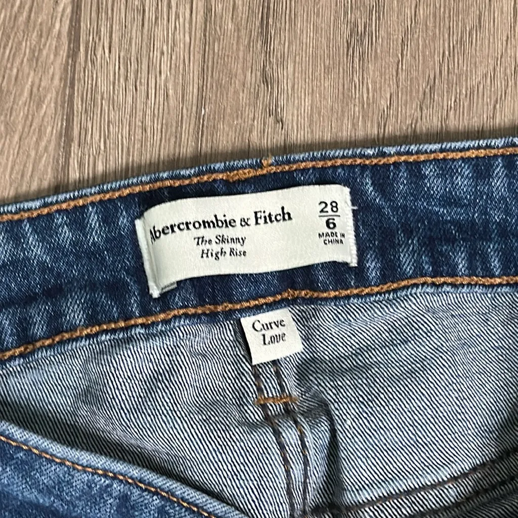 Abercrombie & Fitch The Skinny High Rise Distressed Stretch Blue‎ Jeans Size 28 - Image 11