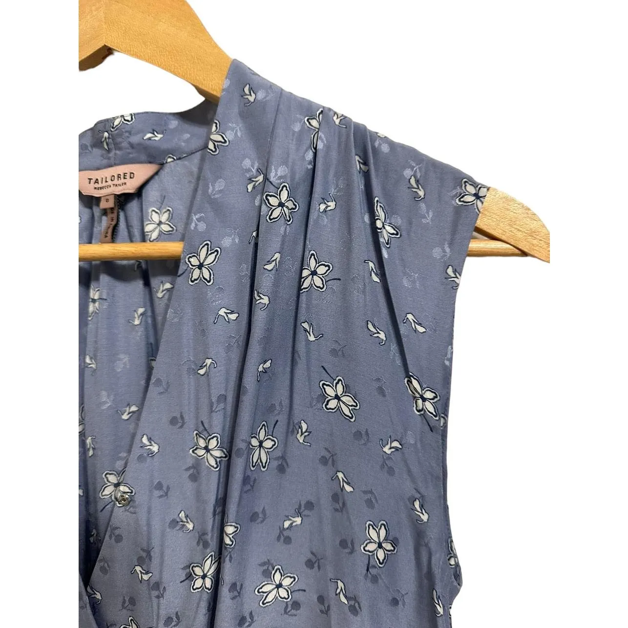 Rebecca Taylor Women's Blue Sleeveless‎ Crossover Petal Fleur Top Size 0 - Image 2