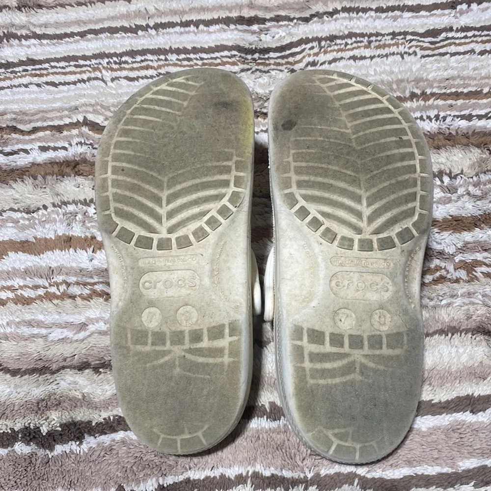 Women’s crocs​​​​ - Image 4