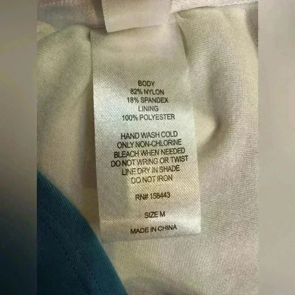 Hula Honey‎ NWT Women’s Bandeau Stretch Fringe Bathing Swimsuit Top Size M - Image 7