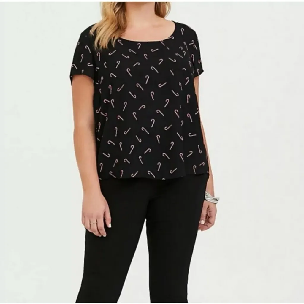 NWT Torrid Candy Cane Black Abbey Georgette Button Back Holiday Top Size‎ 6X - Image 3