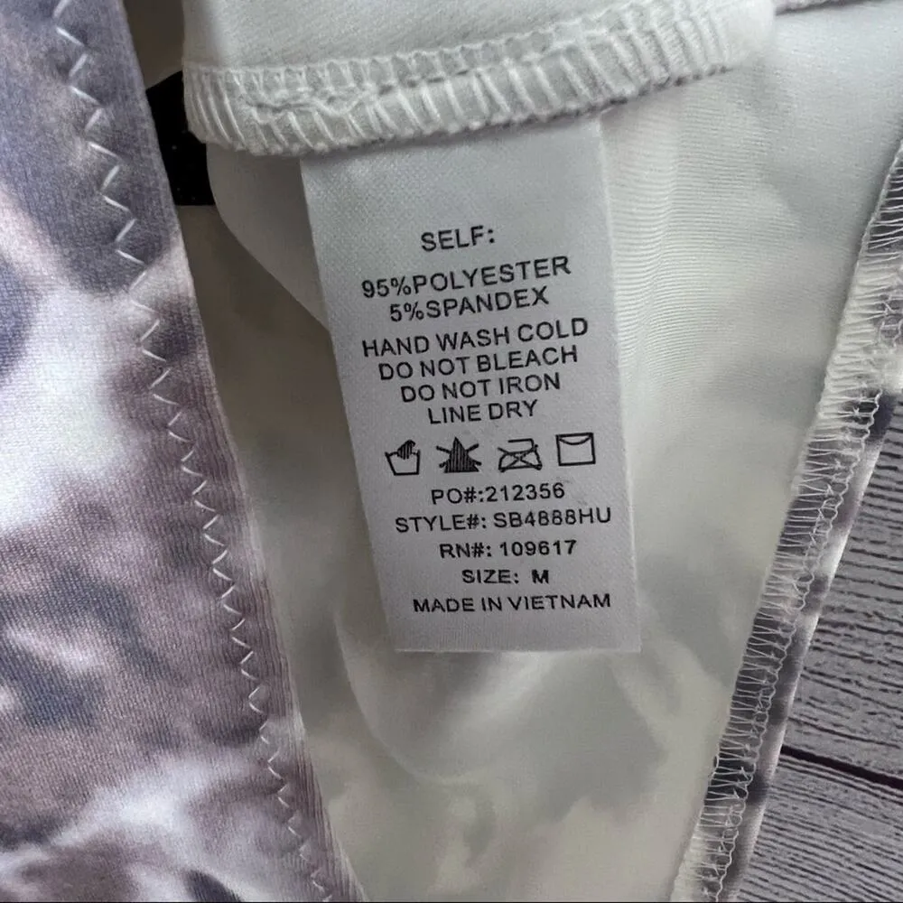 Shinestar Women’s Tie Dye Pattern Bodysuit Sz M - Image 9