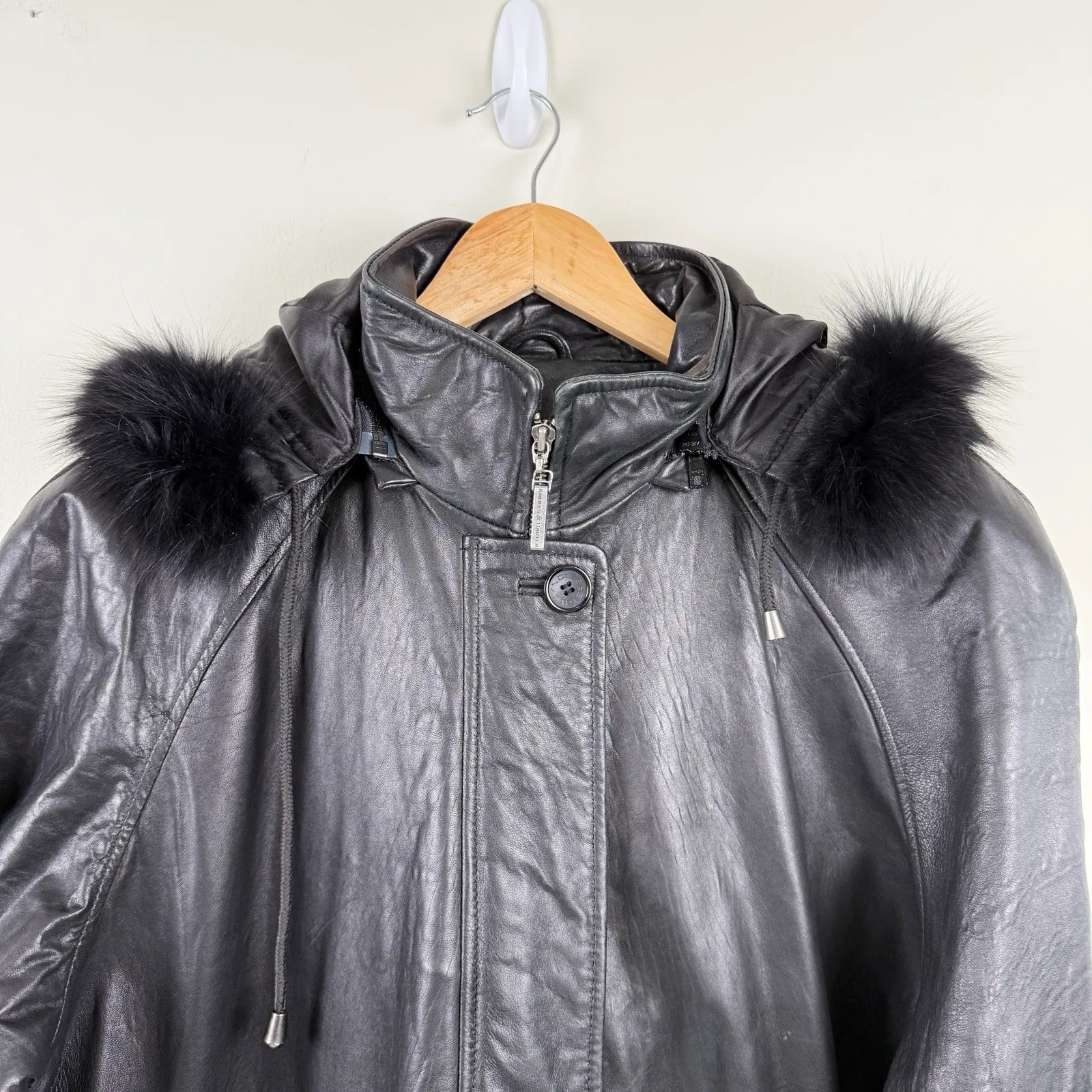 Knoles & Carter Downtown Black Leather Coat XL Fur Trim Hood Italian Lambskin - Image 3