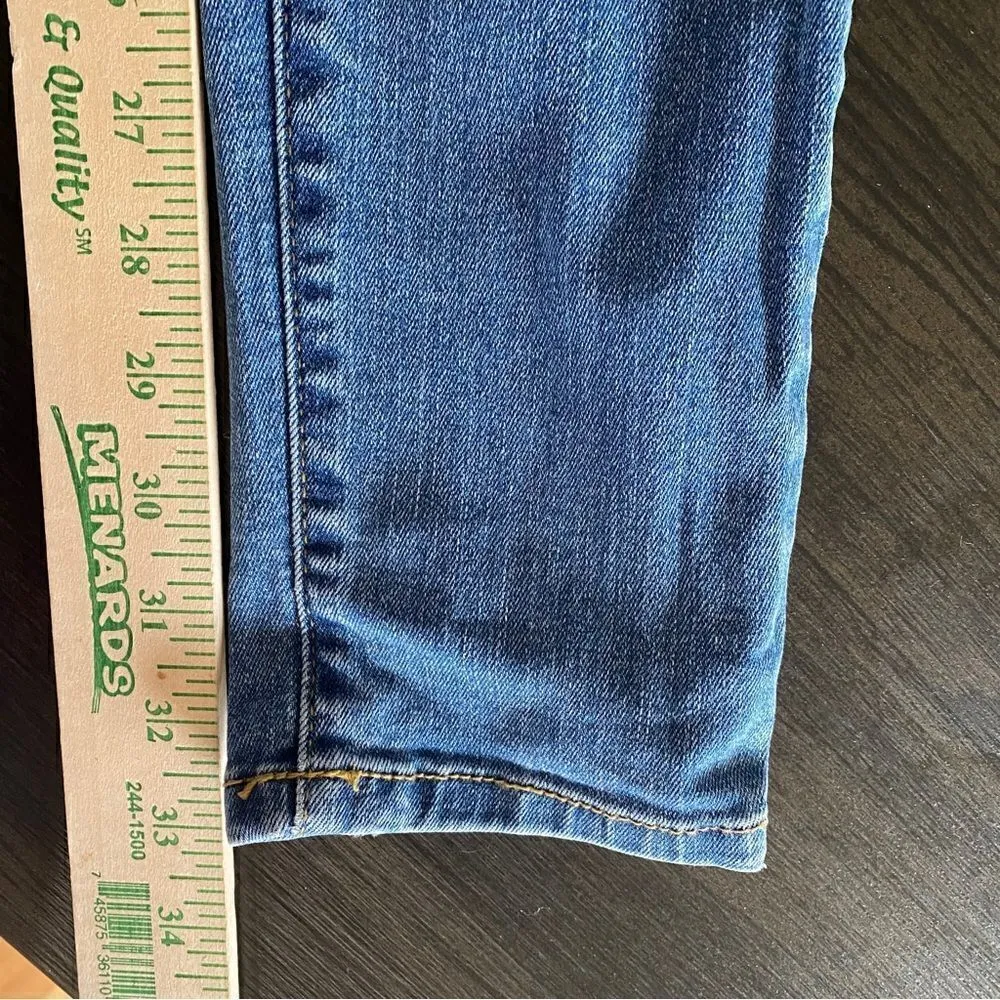 Universal Thread High Rise skinny size 26 long - Image 7