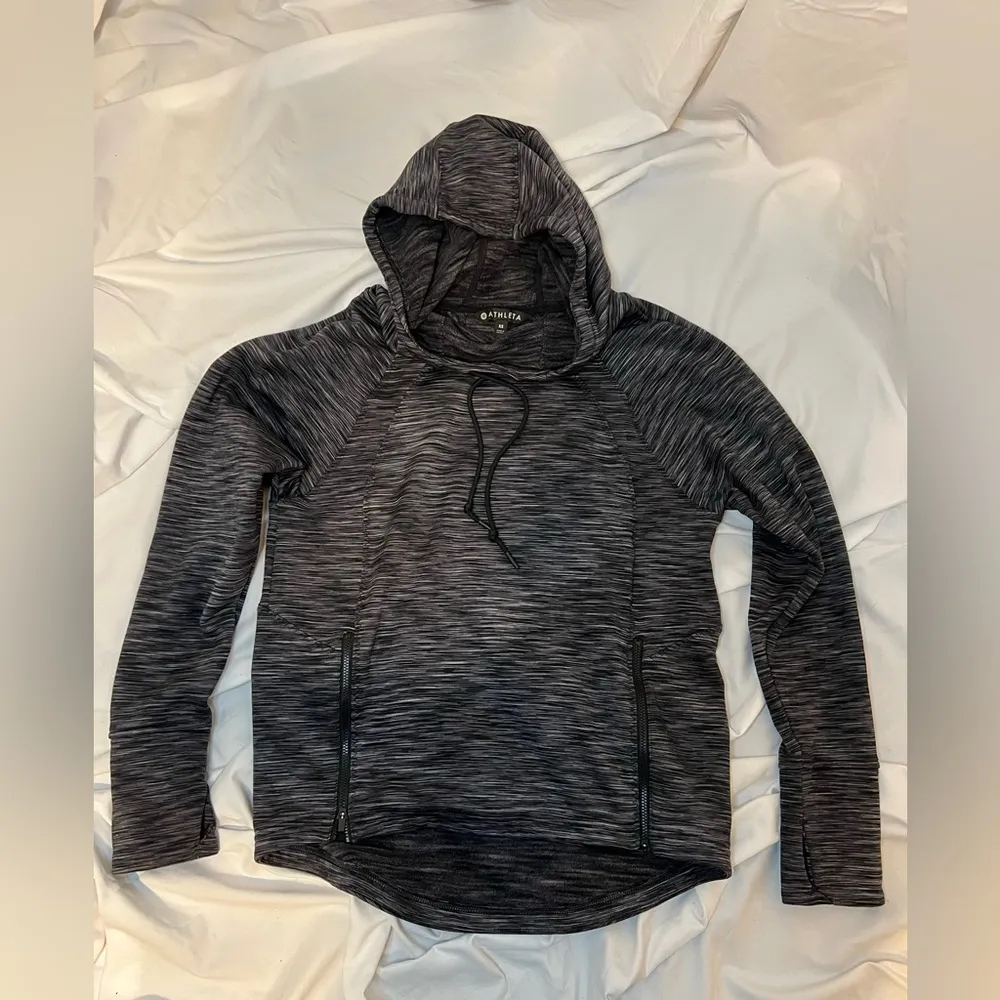 Athleta  pullover in space gray  | XS - Image 9
