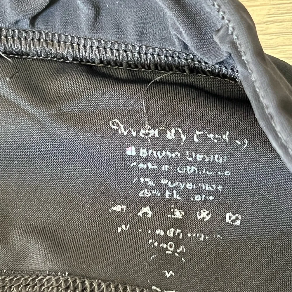 Sweaty Betty Haven Flared Yoga Pants | Black | Medium - Image 7