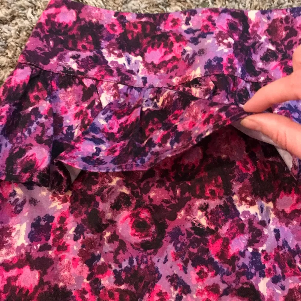 xxi floral ruffle waist bodycon mini skirt - Image 5