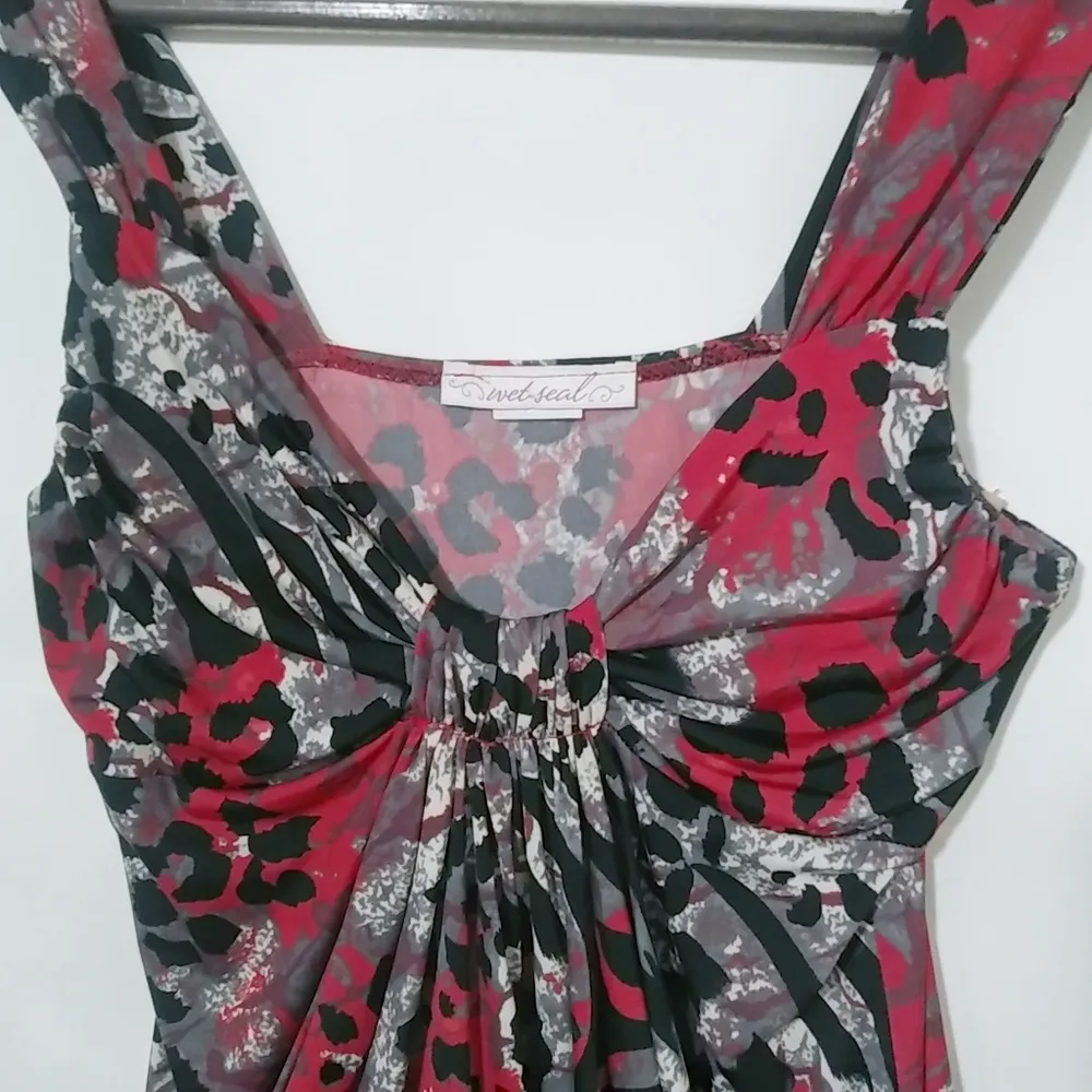 Wet Seal S Black Pink Leopard Bubble Top - Image 9