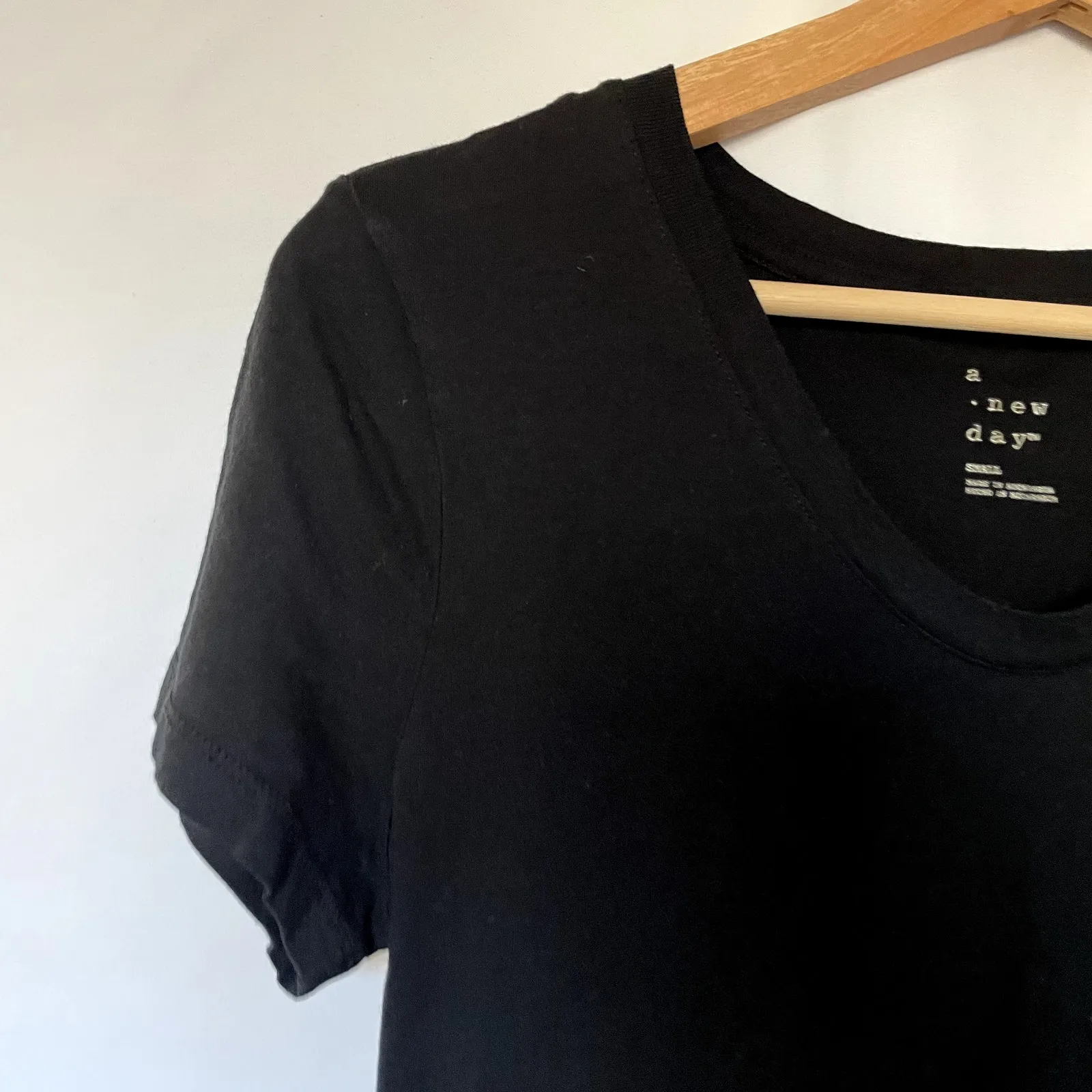 A new day black v-neck shirt short sleeves women's size small top cotton modal - Image 2