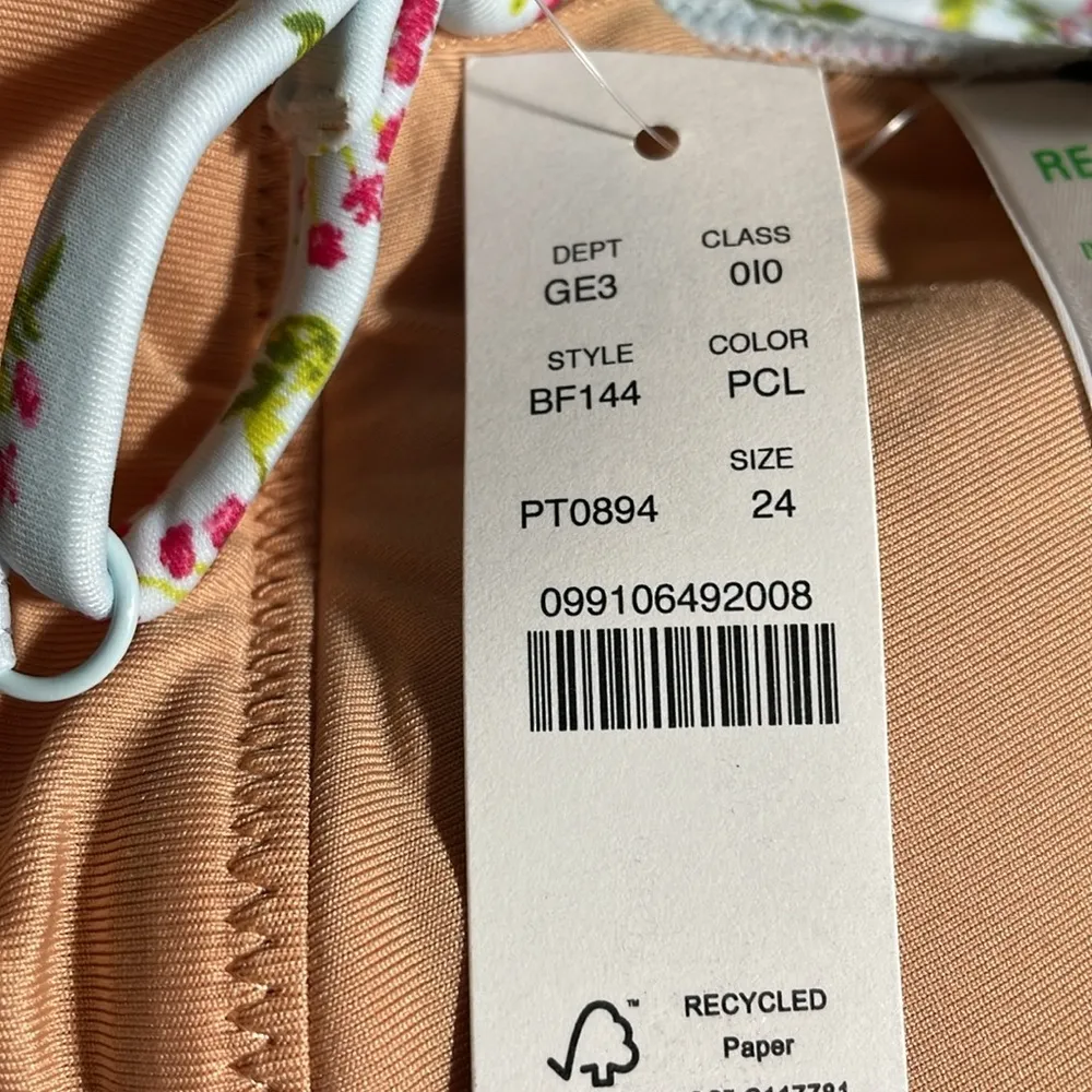 J Crew Plunge One Piece Swimsuit Bathing Suit 24/3X Cloud Meadow Floral NWT - Image 6