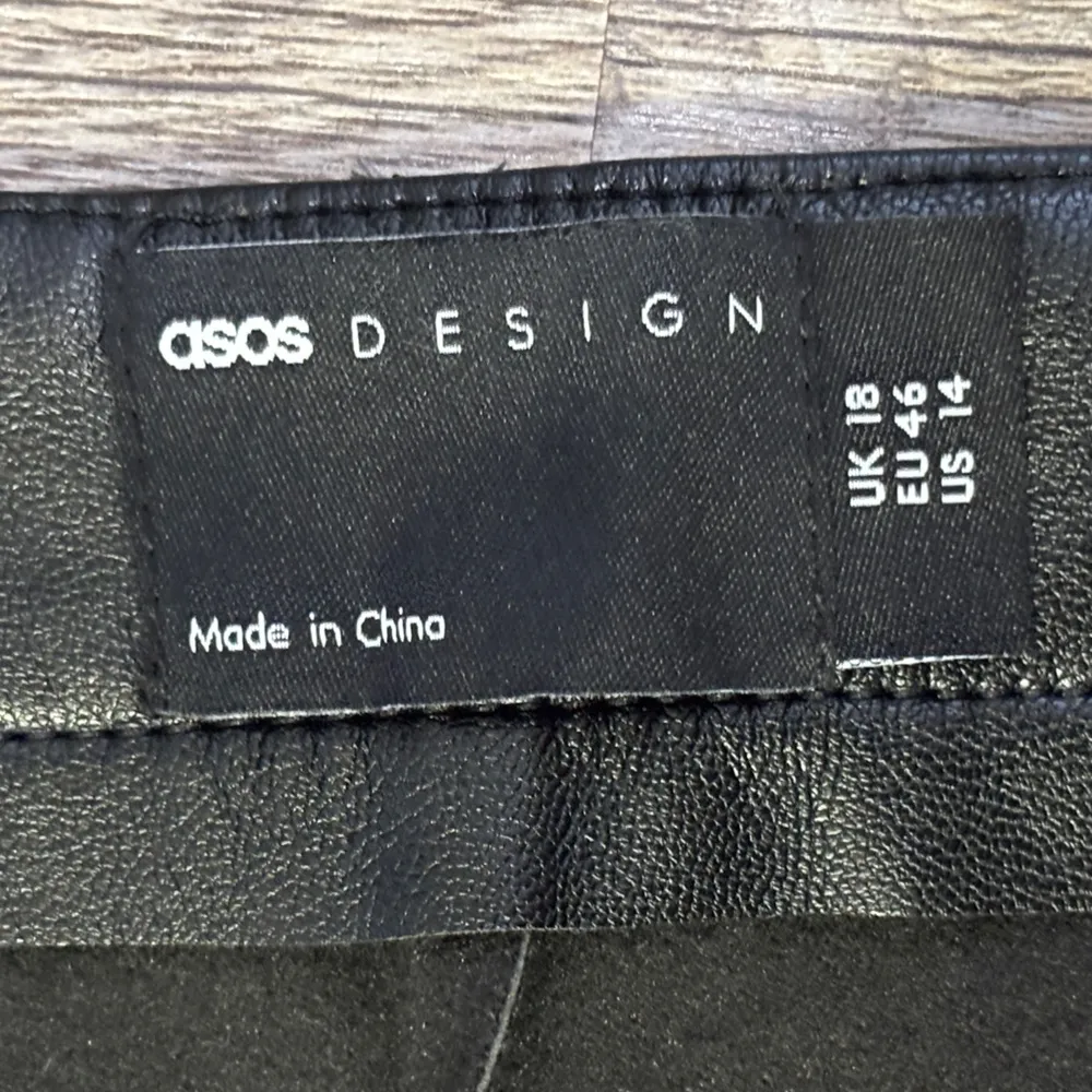 ASOS by design black faux leather high rise ankle kick split flare leg trousers - Image 8