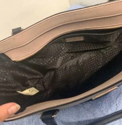 Kate Spade Purse In Great Condition. - Image 3