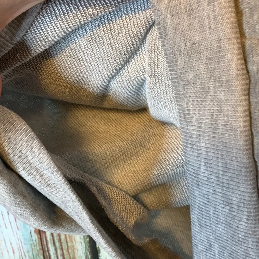 Super Cute Gray Hoodie with Ears on Hood & Animal Carrier Front Pocket Size L White Size L - Image 5