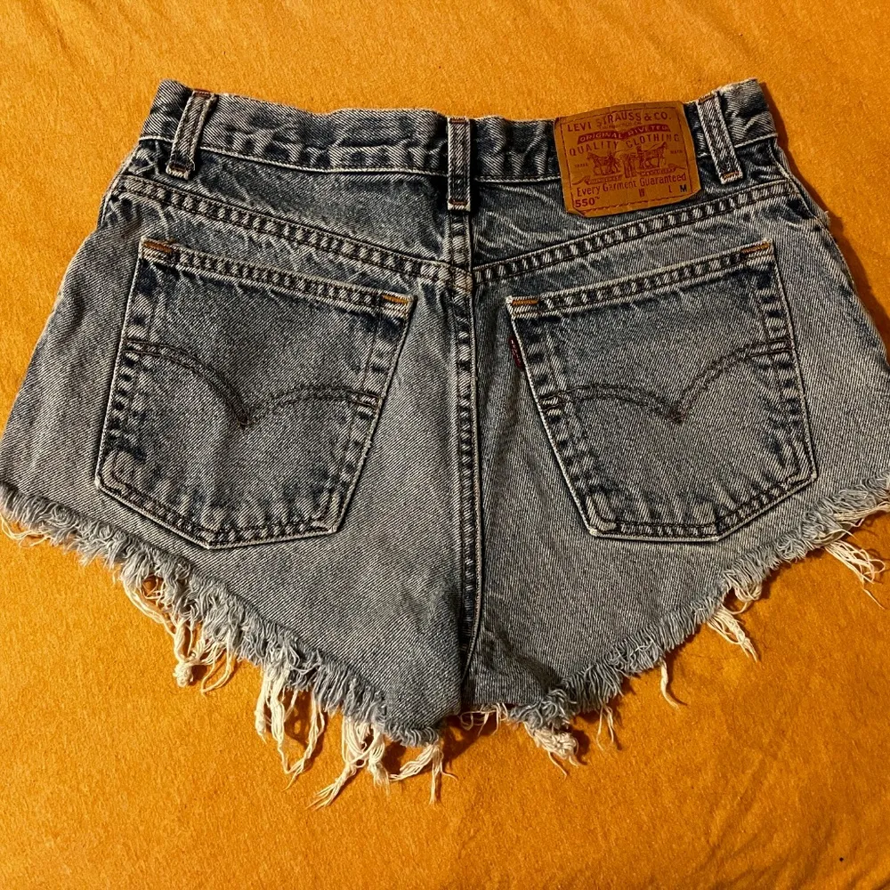 Levi's  550 Shorts - Image 4