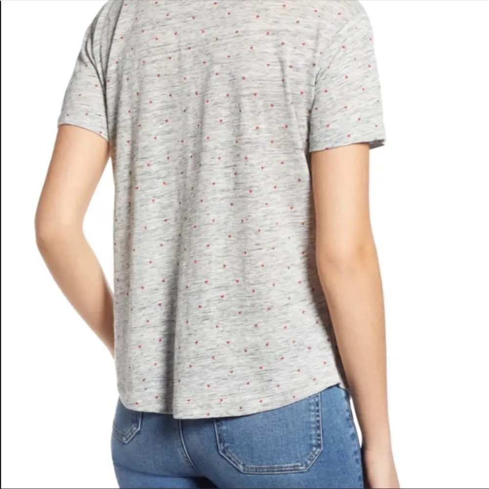 Rails Gray Linen Valentine’s Heart Print Lina V-Neck T-shirt Top size medium - Image 3