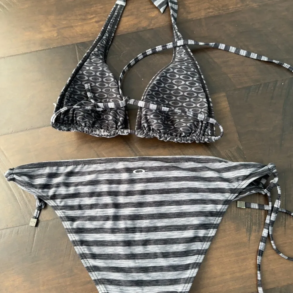 Oakley Striped Bikini Set - Image 5