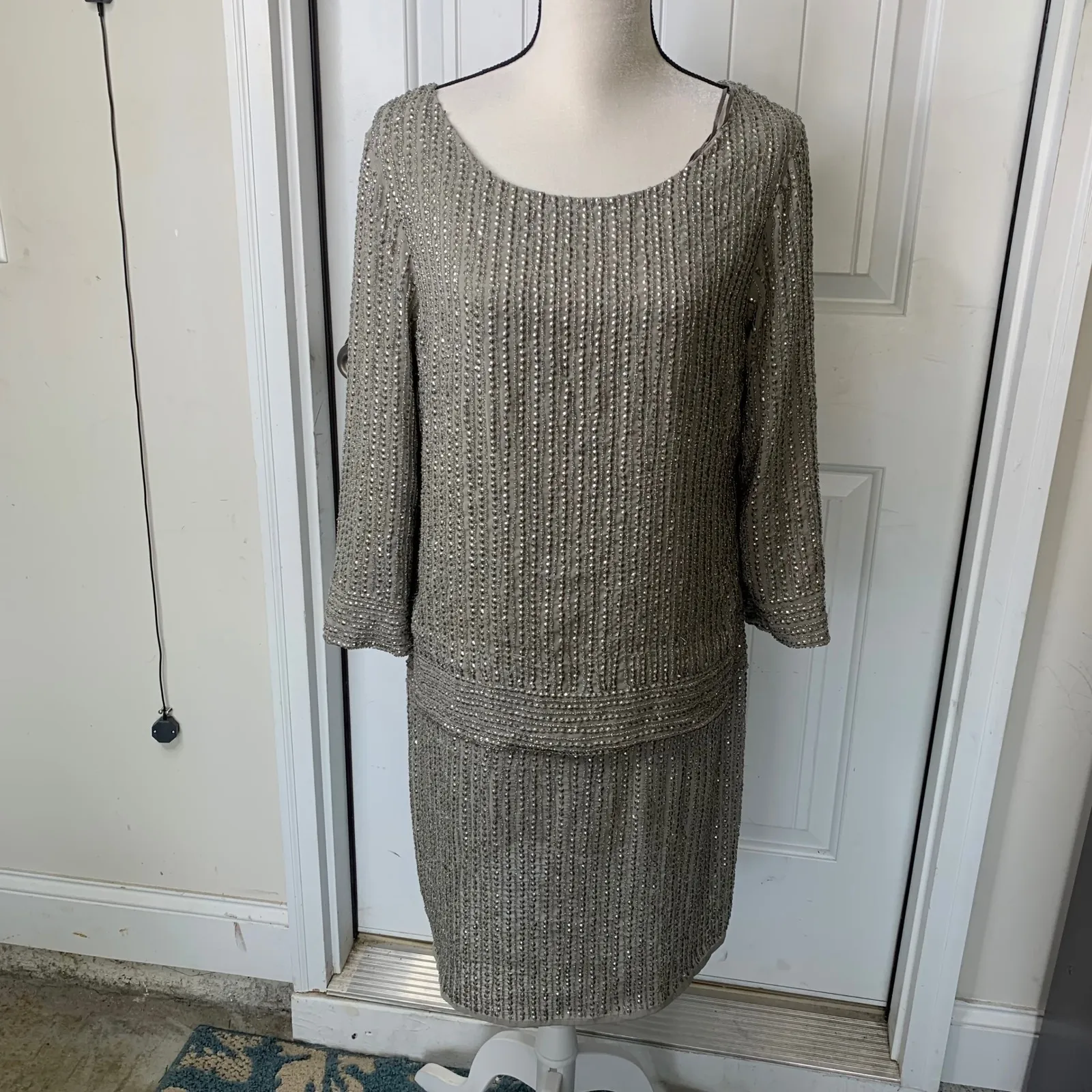 Walter Baker sequin beaded‎ embellished dress mother bride wedding guest large - Image 4