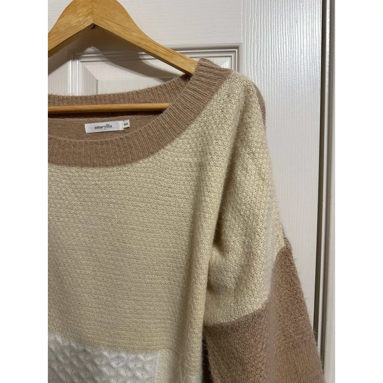 Amaryllis women's patchwork oversized boat neck sweater‎ size Xs/S Brown - Image 3