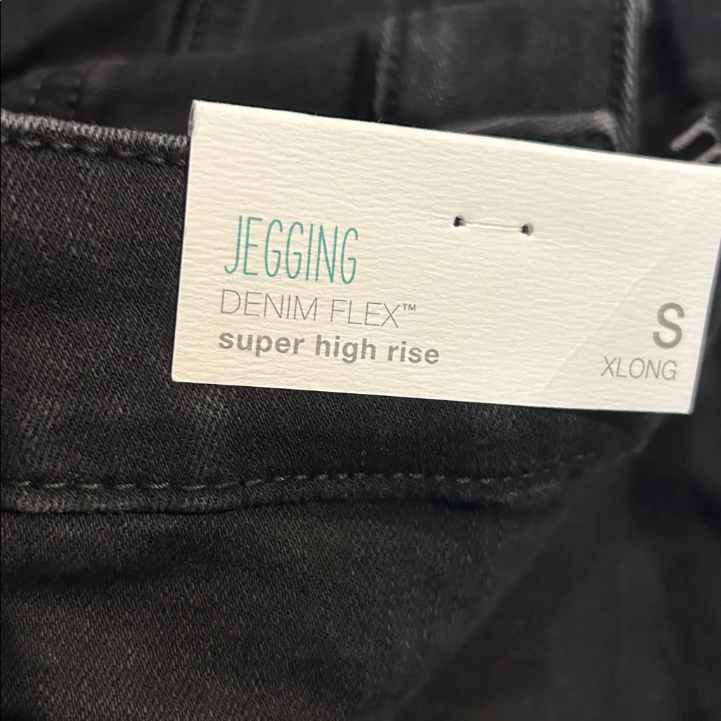 MAURICES super high rise Jegging with xlong inseam - Image 4
