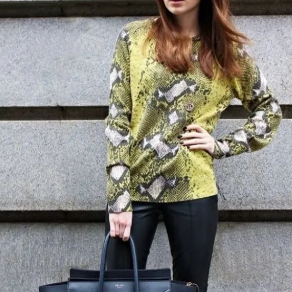 EQUIPMENT Femme Sloane Python Print Neon Yellow Gray Cashmere Sweater Size XS - Image 3