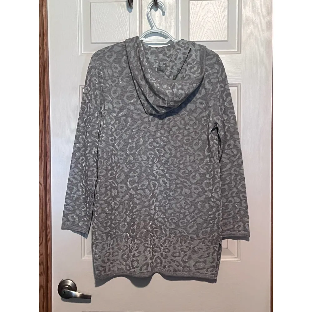 Zenergy by Chico's Women's Gray Silver Sparkle V - Image 5