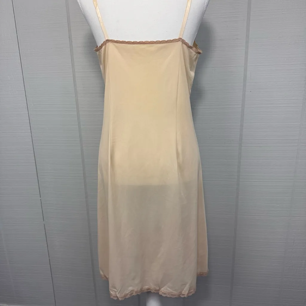 Vintage Sears The Doesn’t Slip Nightgown Lace Slip Dress Sleepwear Lingerie Tan Size M - Image 4