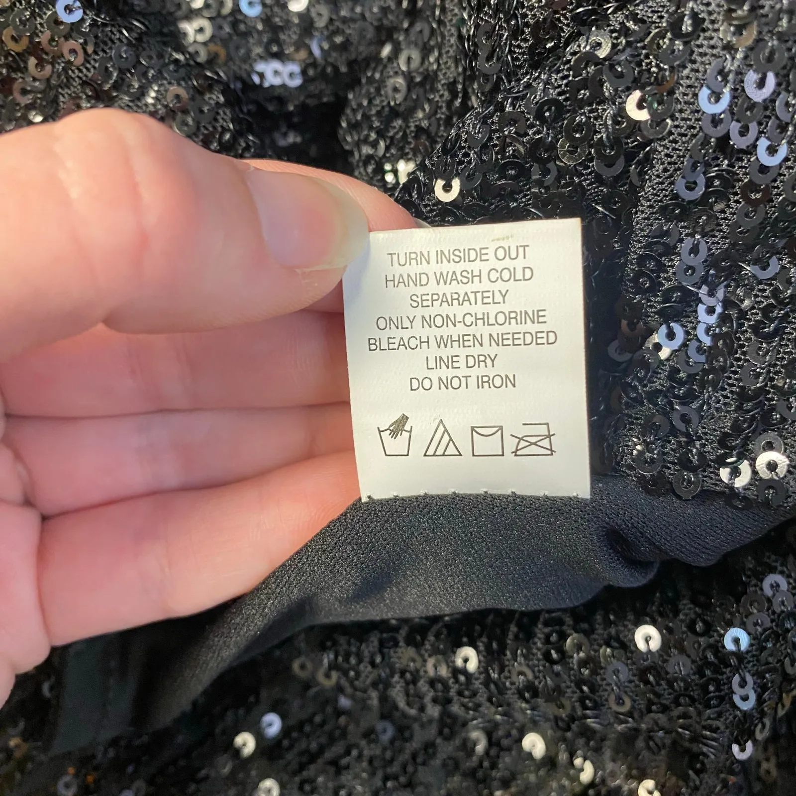 Love‎ on a Hanger Sequined Mini Skirt Juniors Size 7 Black Party - Image 8