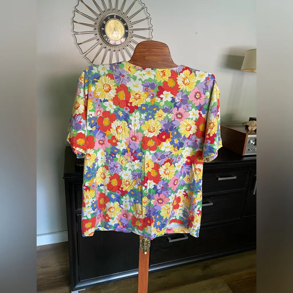 Extremely Cute Vintage Floral Two Piece Set‎ Size 4 - Image 3