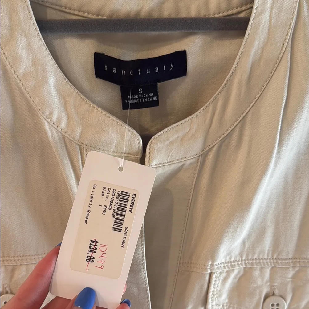 Evereve  Beige Button-Up Top - Image 3
