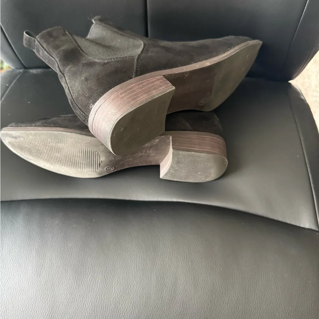 LOFT Classic Black Suede Ankle Booties - Image 3