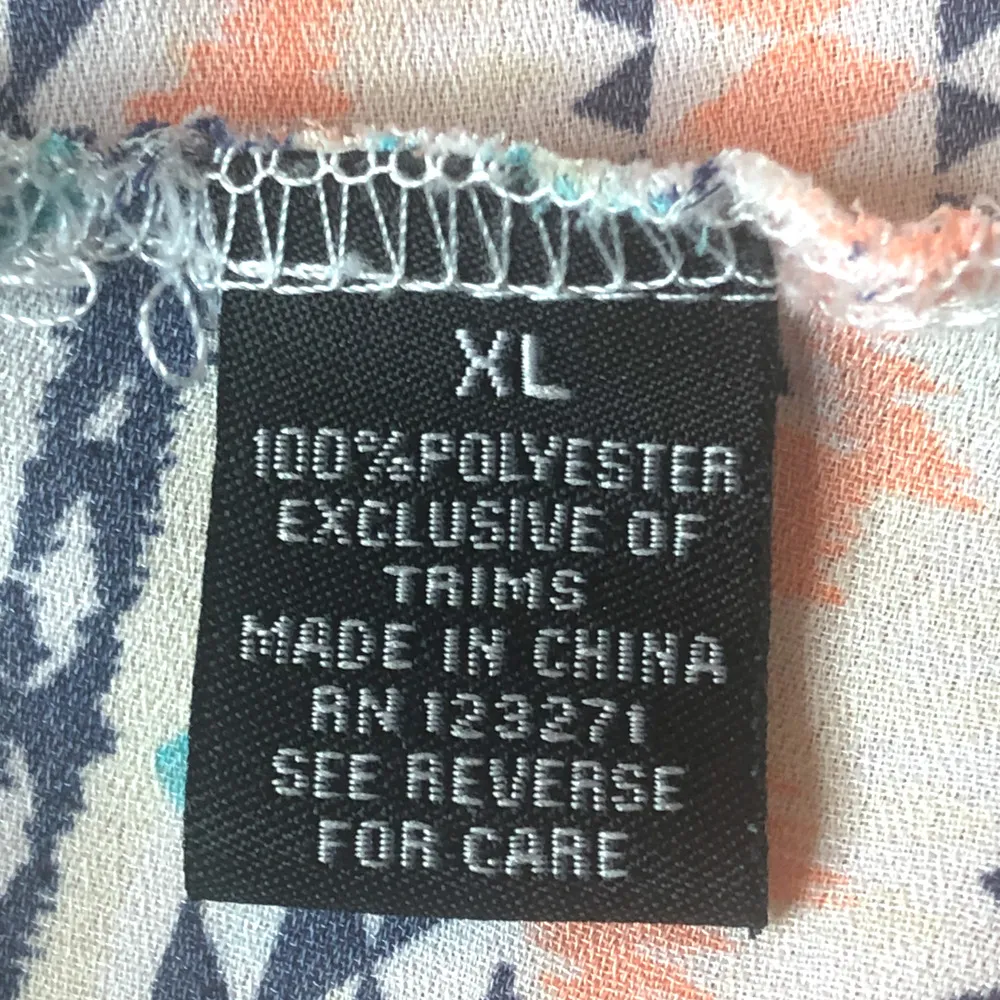 Aztec Print Tunic  - Size Extra Large (XL) - Image 6