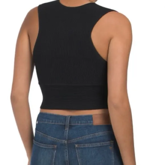 House of Harlow 1960 Deep V - Image 2