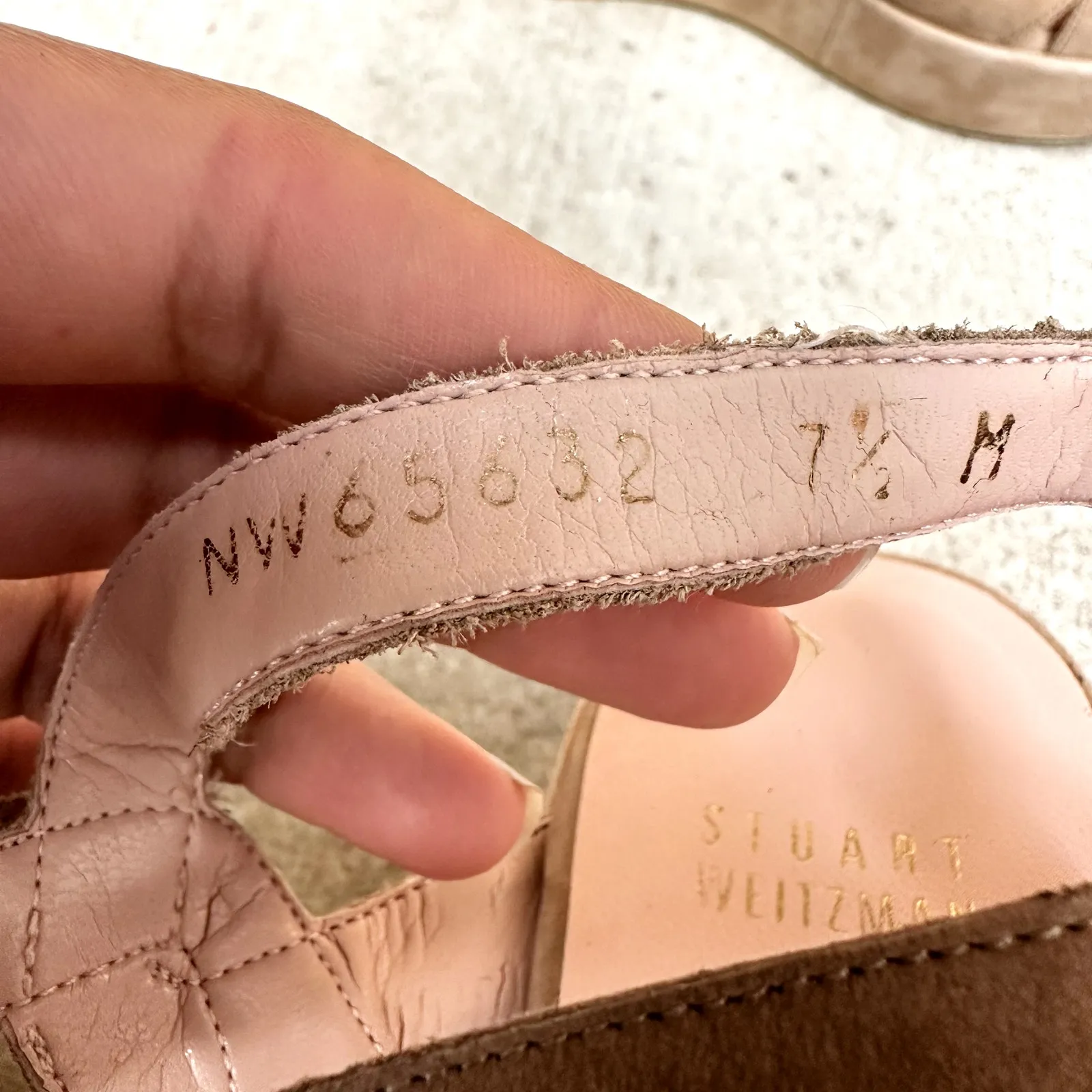 Stuart Weitzman Lockness Nubuck Sandal Tan Wedge Heels Platform Suede 7.5M - Image 6